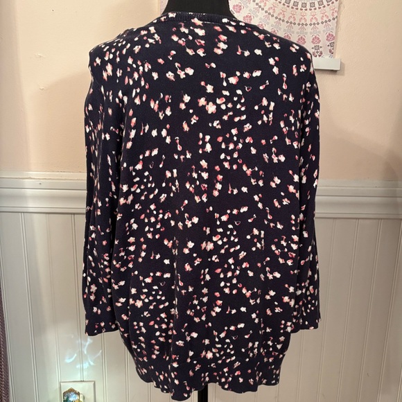 LOFT Navy and Pink Floral Cardigan - Picture 5 of 9